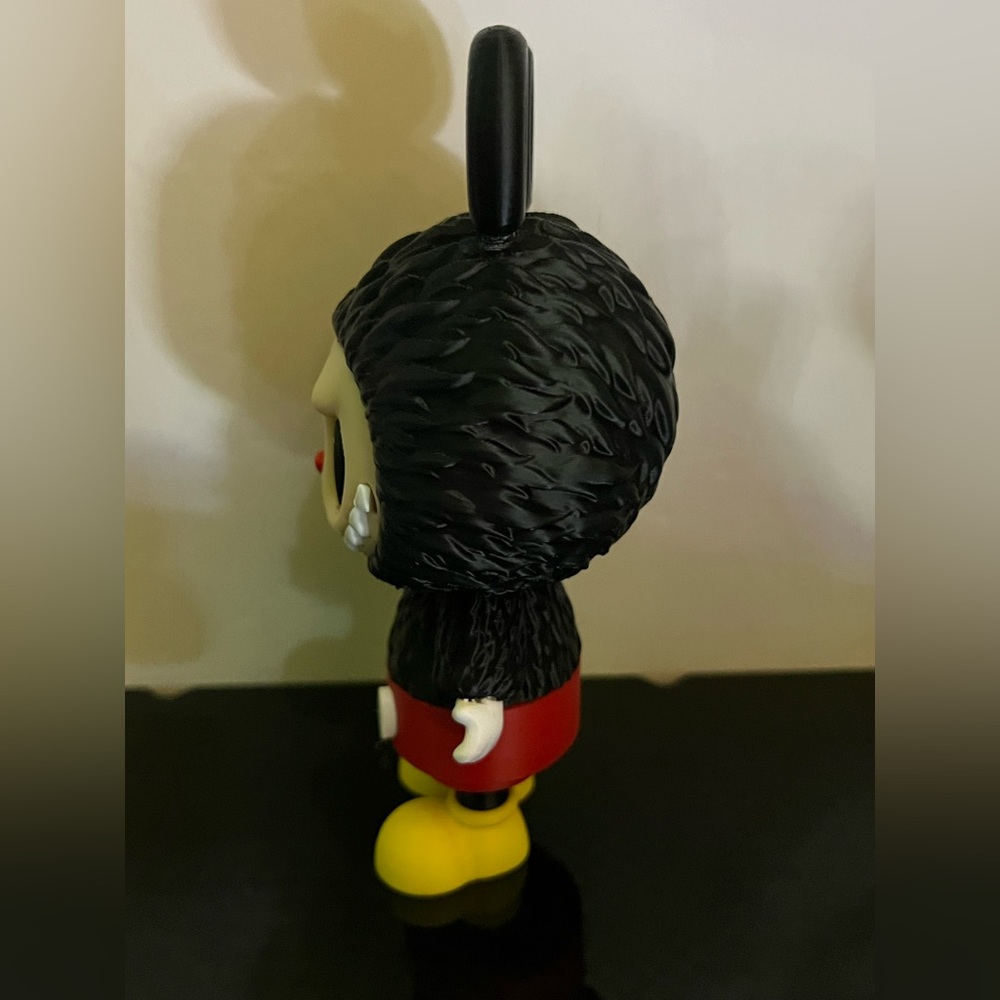 Labubu Mickey Mouse - Picture 3 of 3
